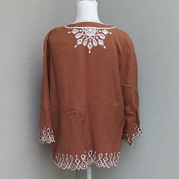 Bob Mackie Women's Wearable Art Linen Jacket Light Brown and White Cutout Preppy - Picture 6 of 7